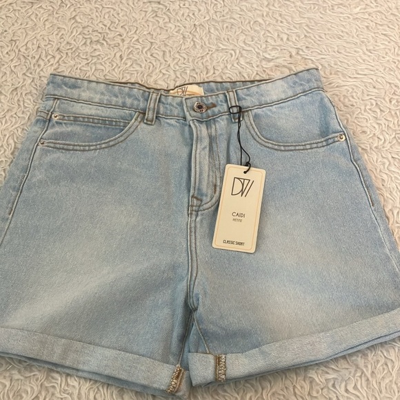BRAND NWT!!!! Petite Boutique Denim Shorts - Picture 5 of 10